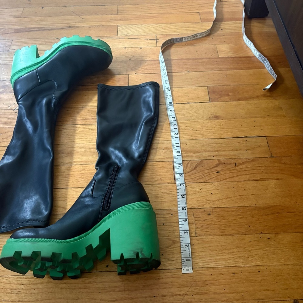Steve Madden Faux Leather Boots Size 7.5 - Picture 2 of 6